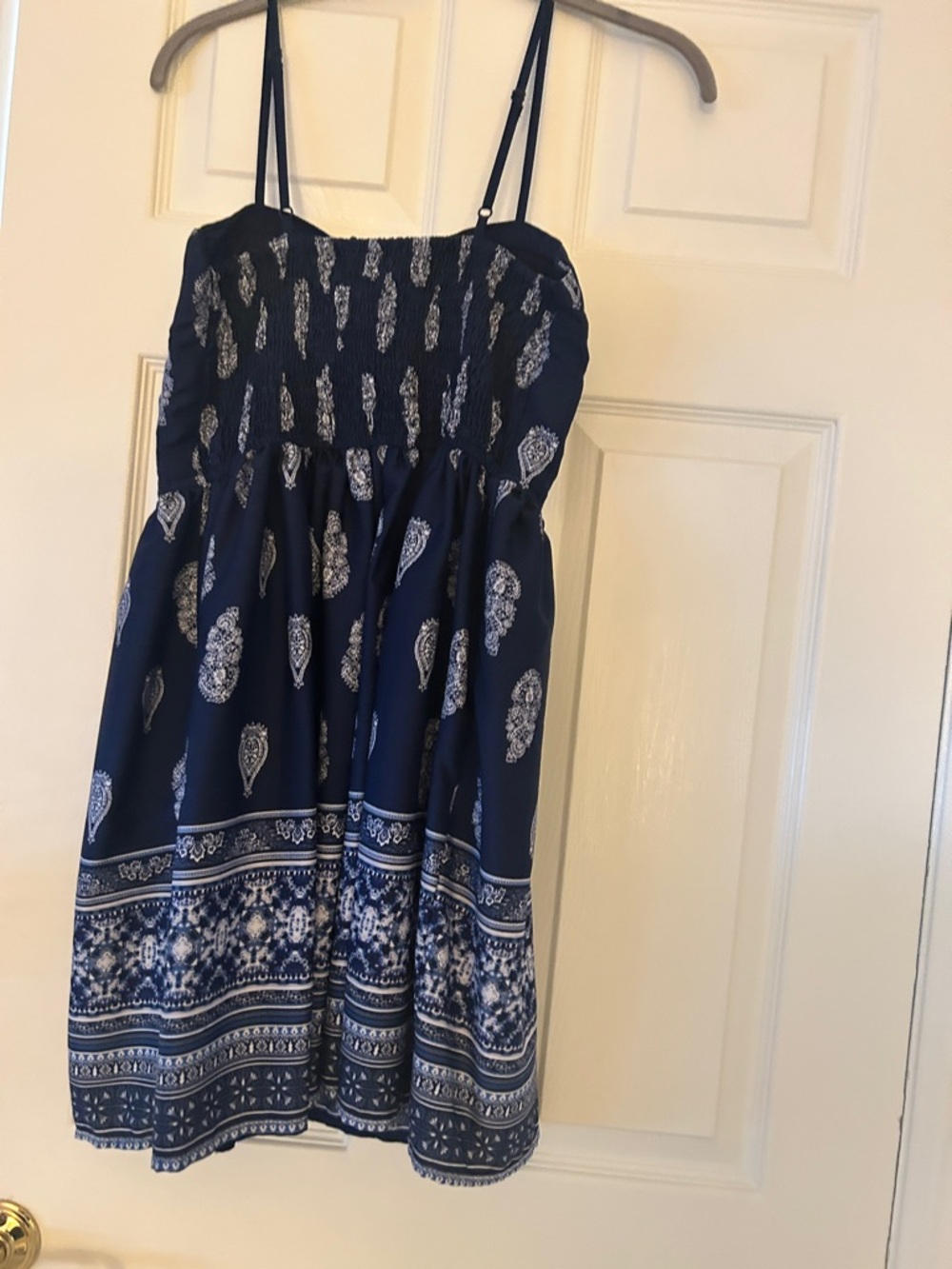 Mini dress - Picture 2 of 2